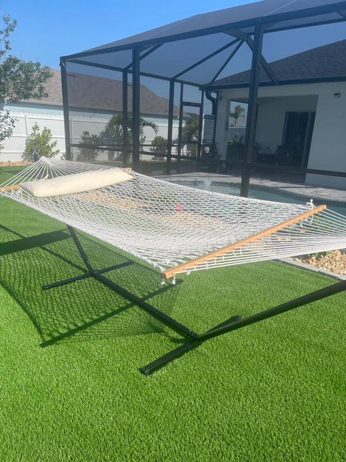 Villa Awesome! Cape Coral Bagian luar foto