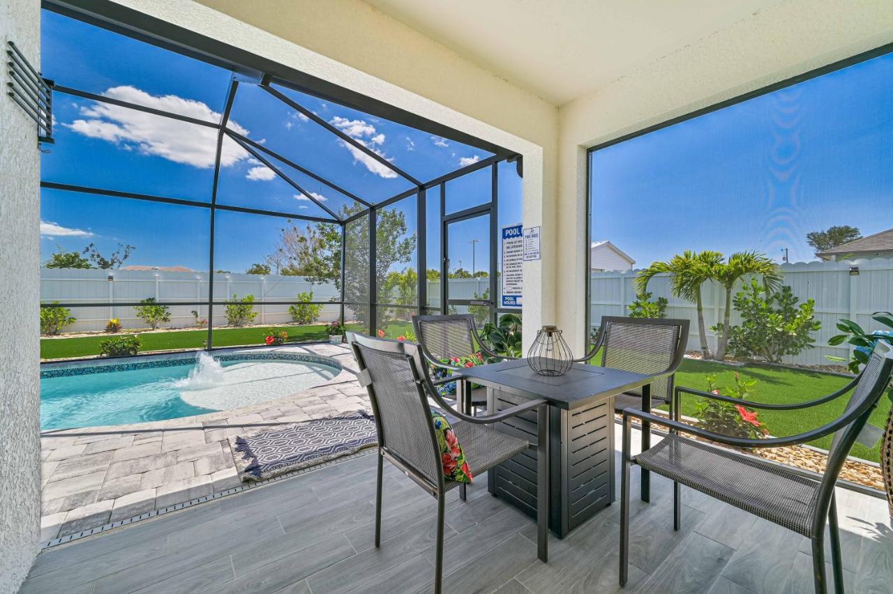Villa Awesome! Cape Coral Bagian luar foto